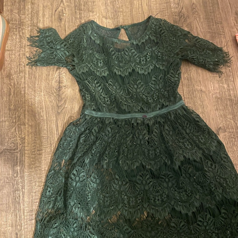 Kids green led was with lace and lining size 4